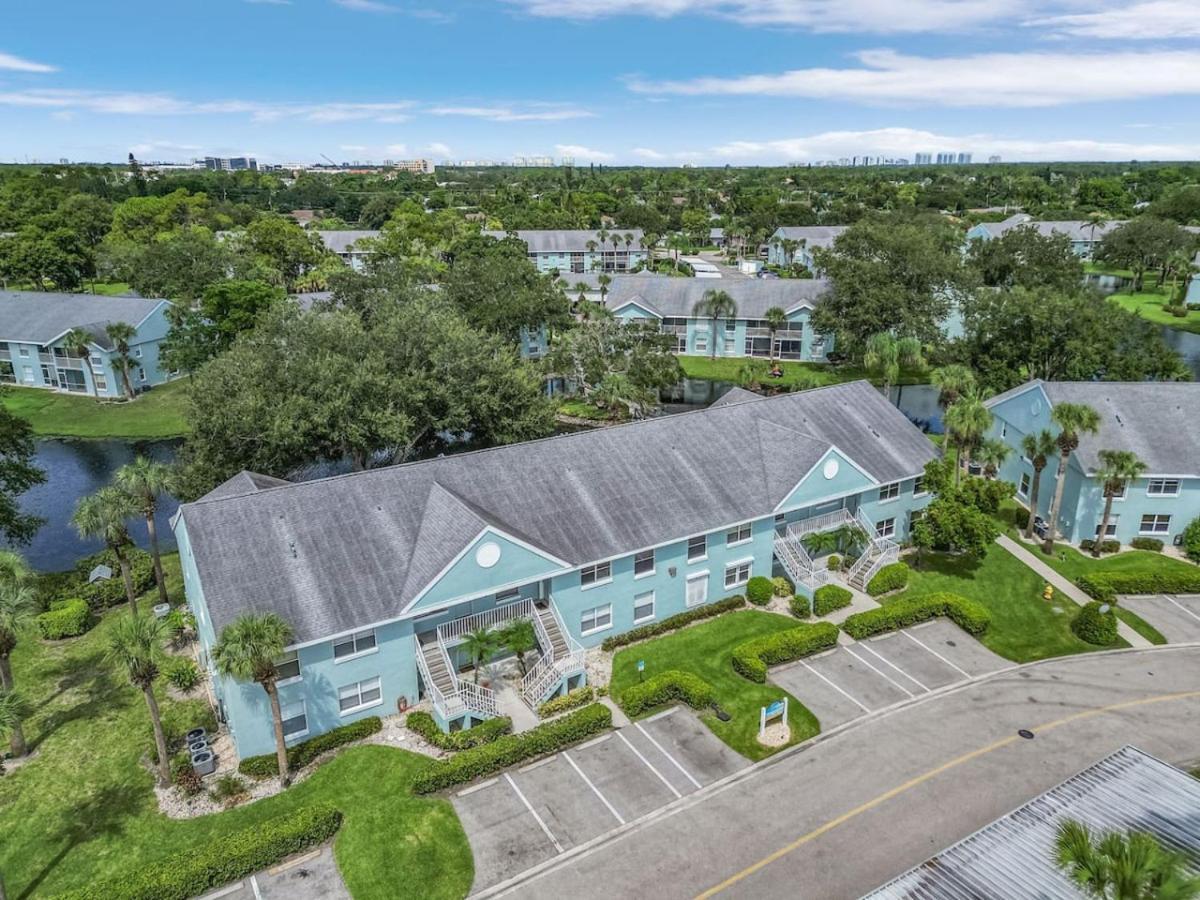 Pipers Pointe Bed2 Bath Condo Naples Exterior photo